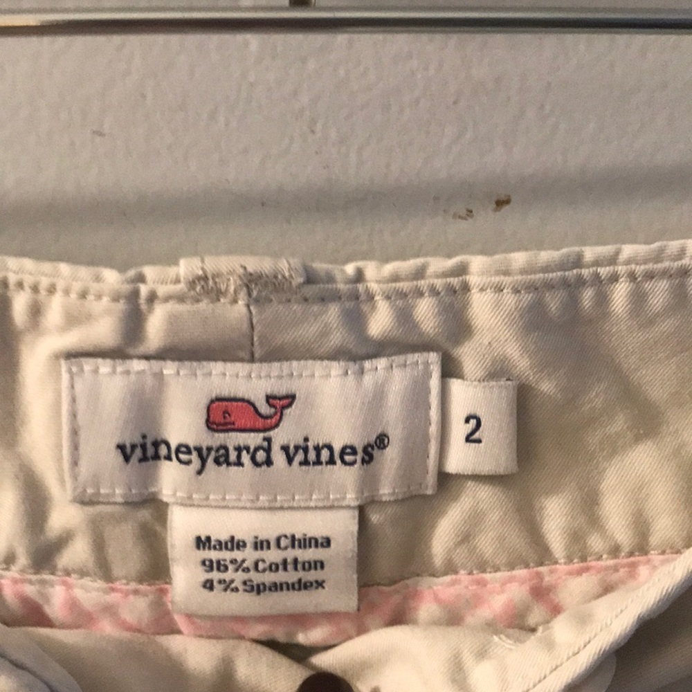 ❤️ SOLD ❤️ Vineyard Vines cotton shorts - Picture 2 of 2